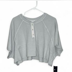 NWT Mono B Light Grey Cropped Waffle Knit Henley Top [Size small]